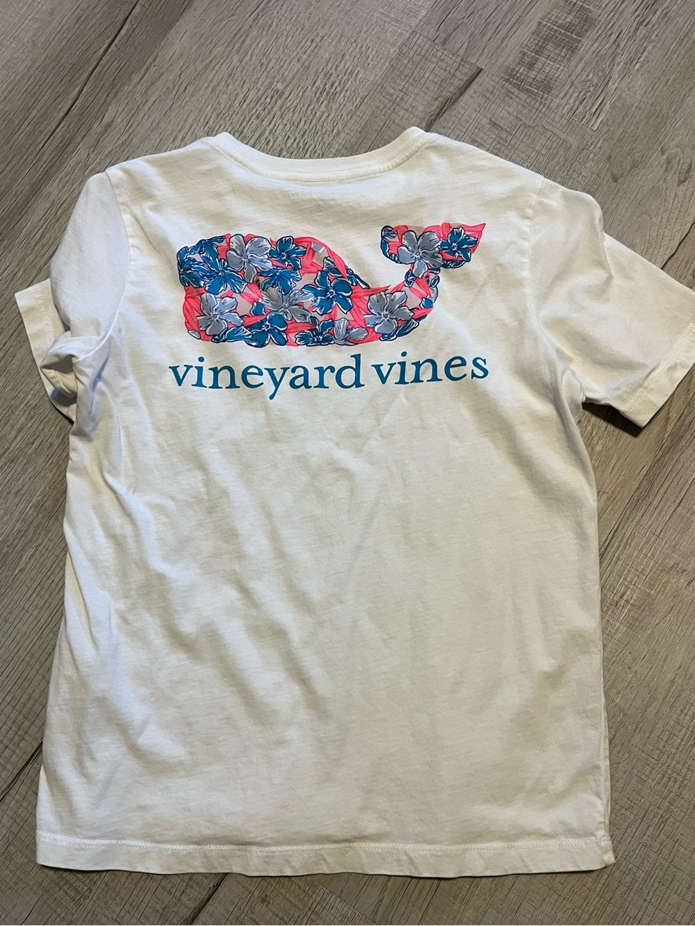 Vineyard vines shirt